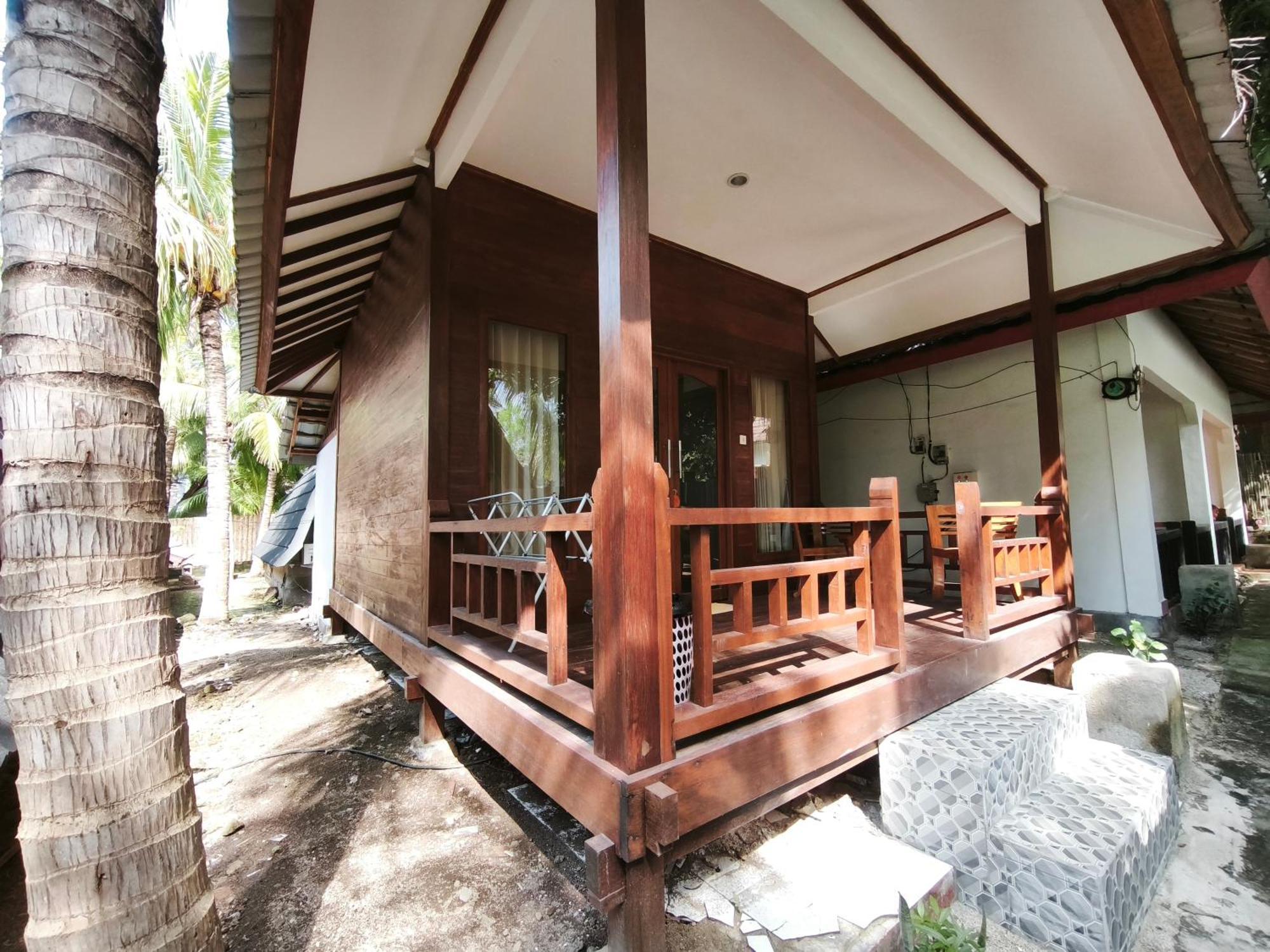 Matahari Bungalow 3 Gili Air Exterior photo