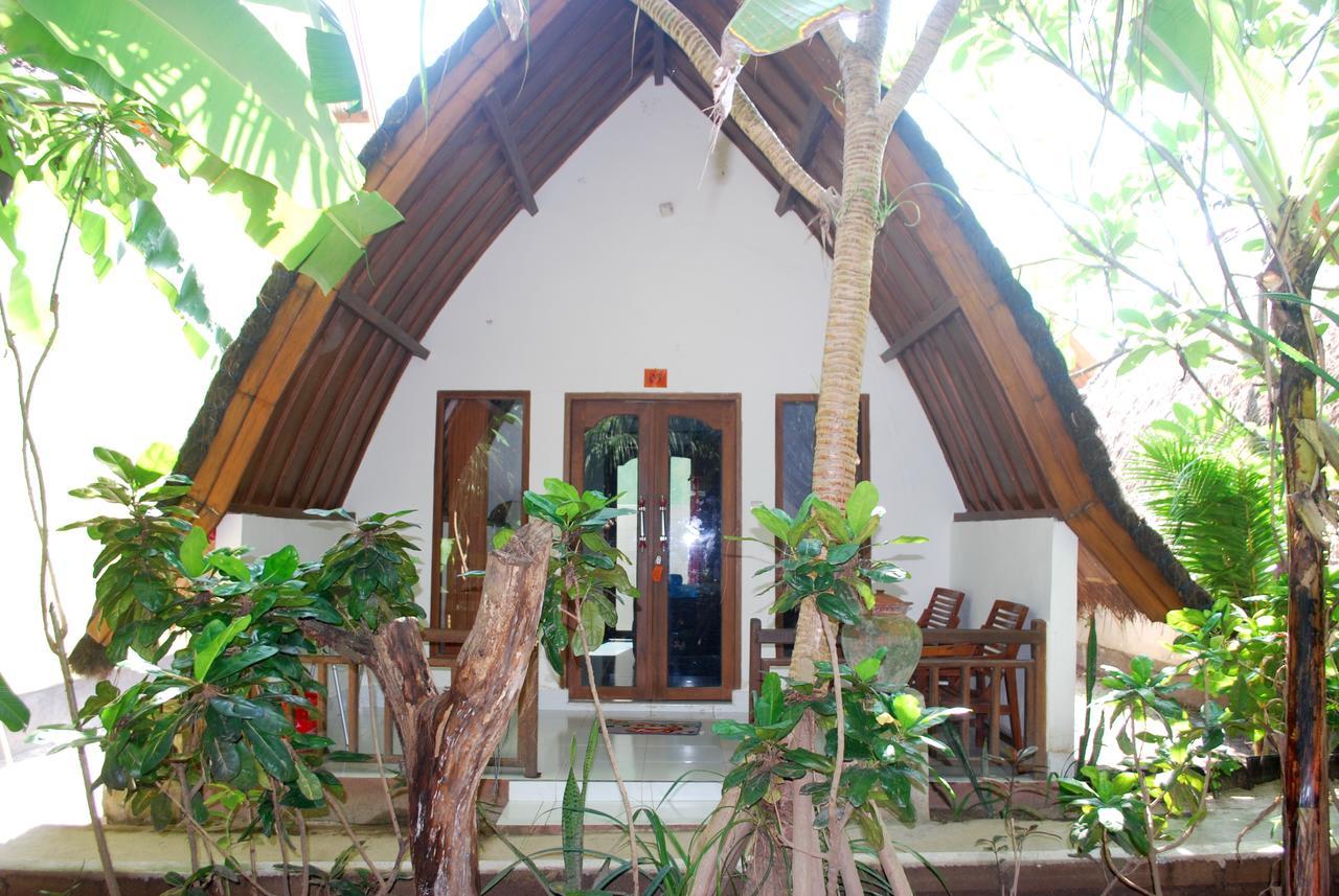 Matahari Bungalow 3 Hotel Gili Air Exterior photo